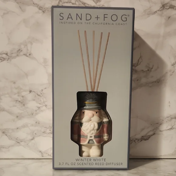 Sand + Fog - Winter White Reed Diffuser - Picture 1 of 3